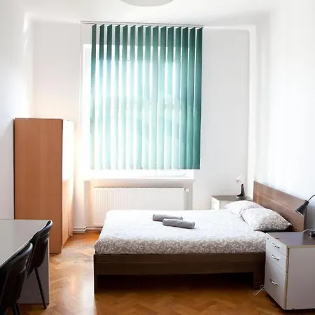Ionia-stary Rynek Bed & Breakfast Poznań